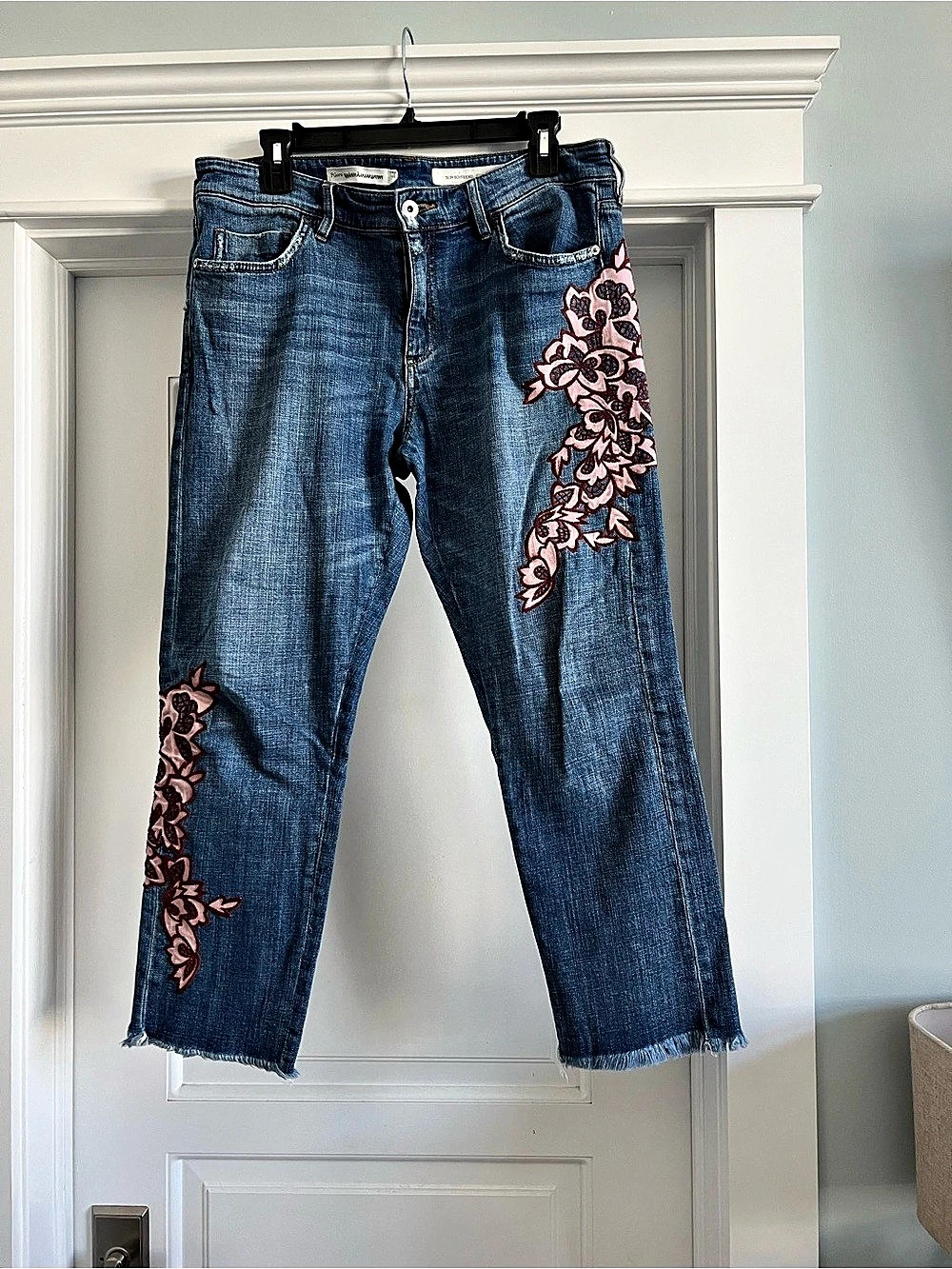 Pilcro Floral Embroidered Ankle Jeans Waist 30 Size 8 Blue & Pink